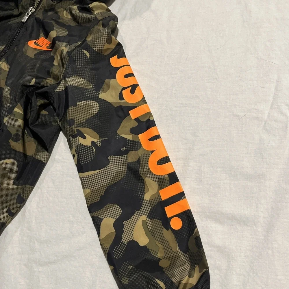Nike Camo Hooded Jacket Toddler Kid's Sz 4T Camouflage Just Do It Windbreaker